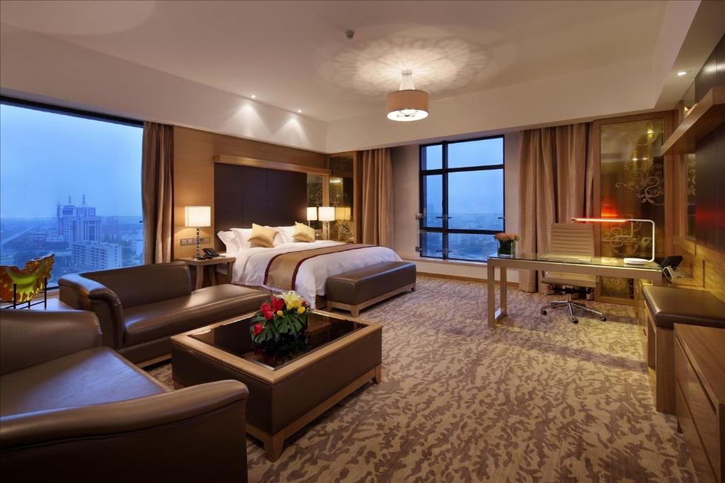 Sovereign Hotel Zhanjiang Rom bilde
